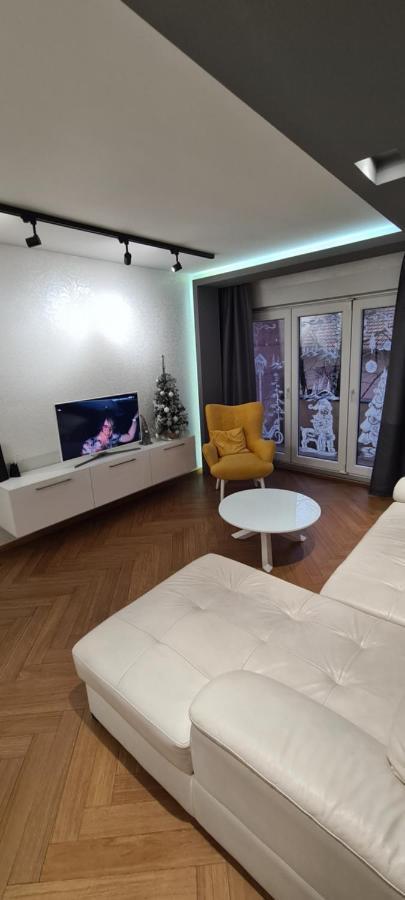 Afrodita Novi Sad Extérieur photo