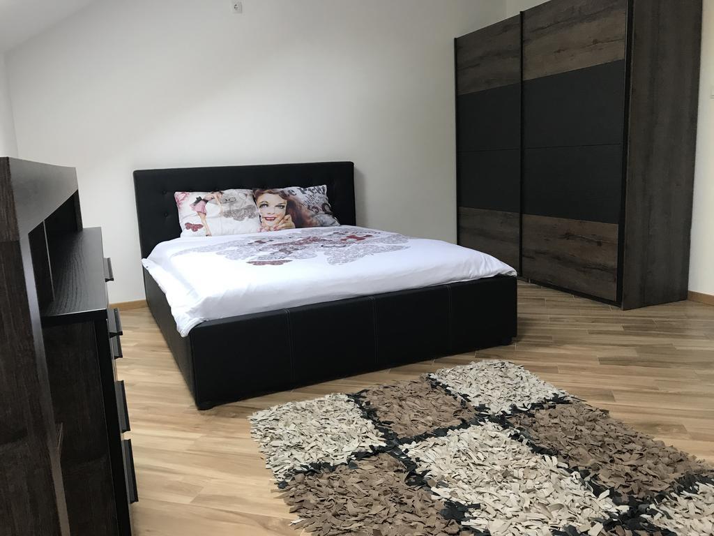 Afrodita Novi Sad Extérieur photo