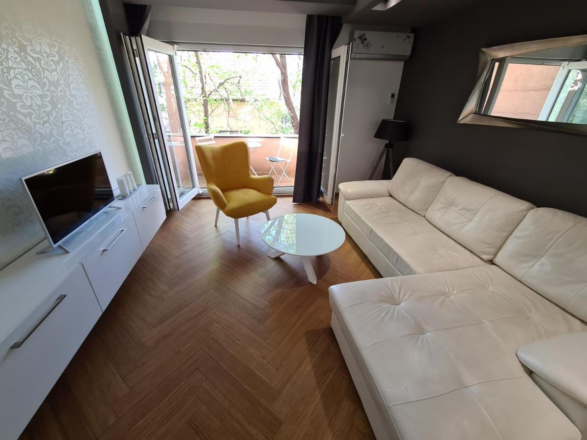 Afrodita Novi Sad Extérieur photo
