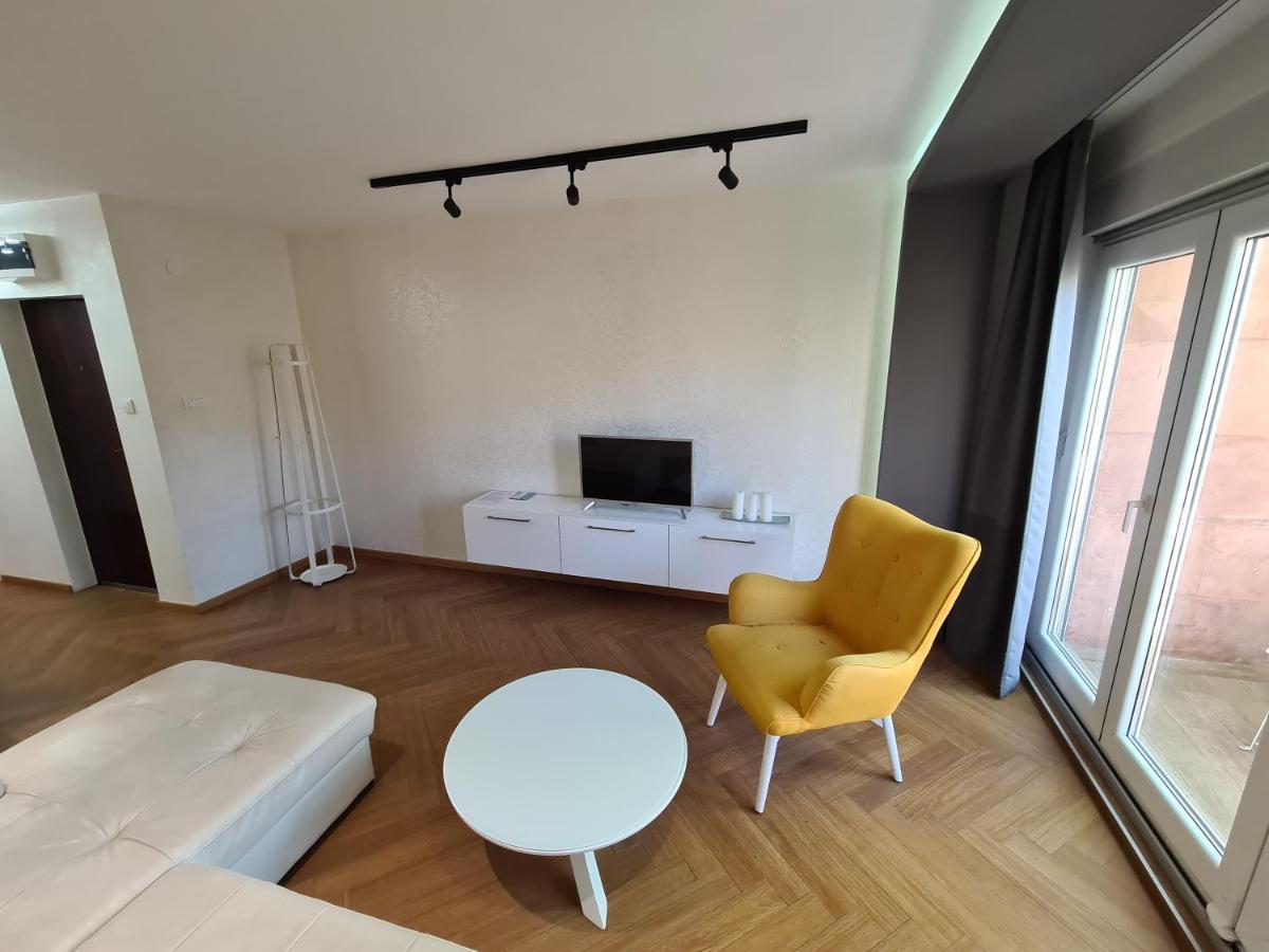 Afrodita Novi Sad Extérieur photo