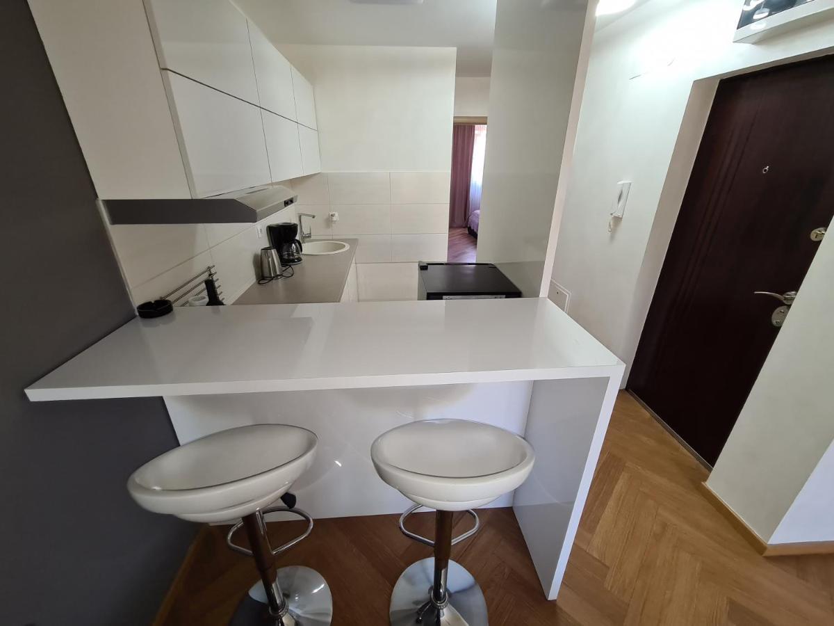 Appartement Afrodita à Novi Sad Extérieur photo